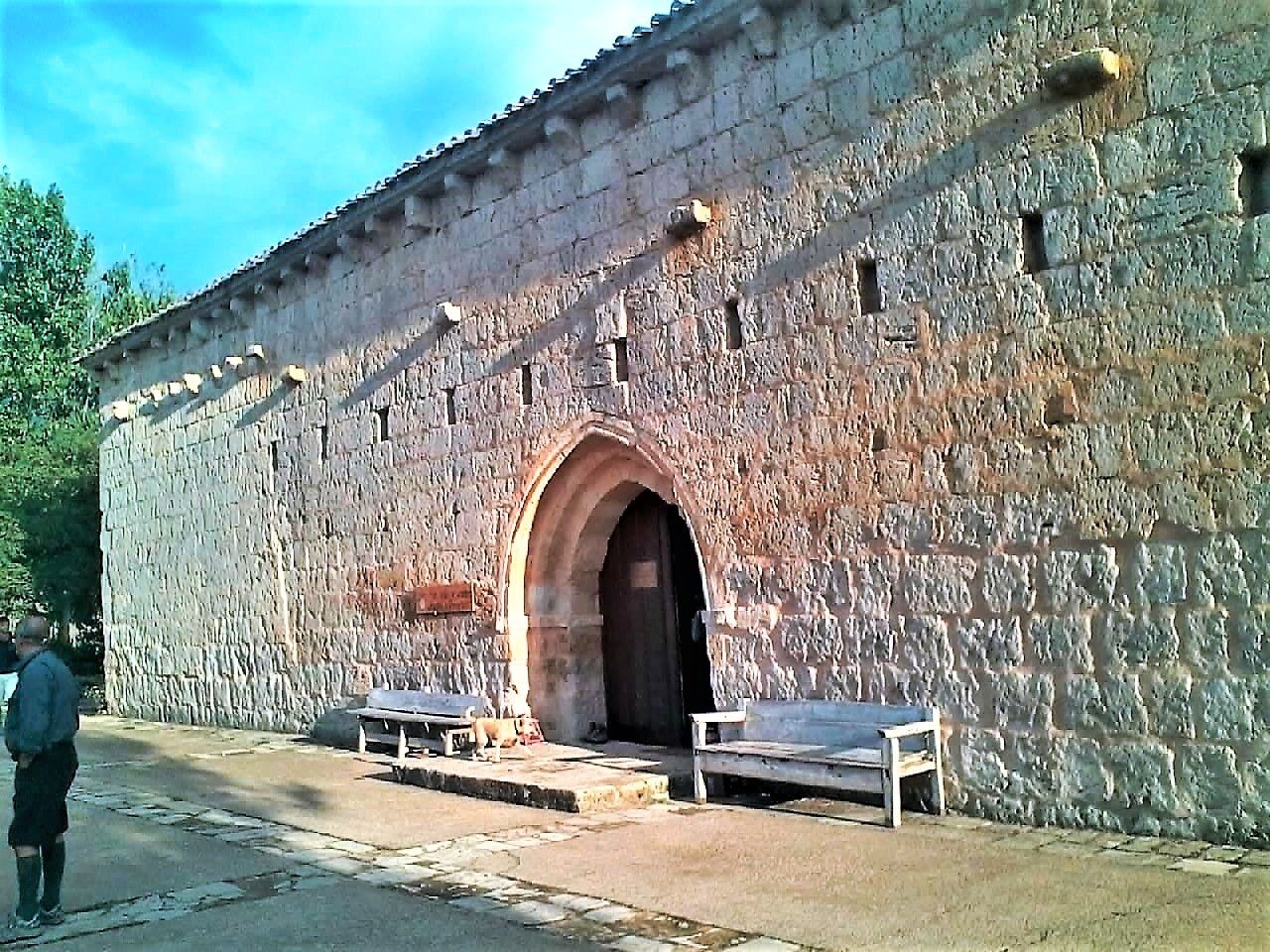 295 Hospital San Nicolas lo llevan reliosos italianos.jpg